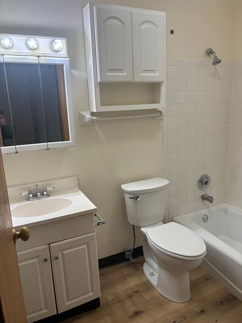 Nature Valley Apts LLC — Photo 4