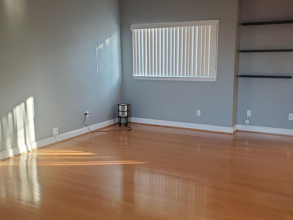 1st image of 16000 La Salle Ave