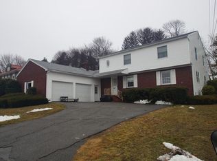 30 Powder Hill Rd, Methuen, MA 01844