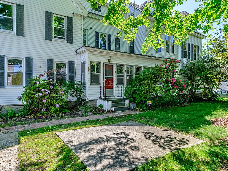 17 Spring St #1 — Photo 46