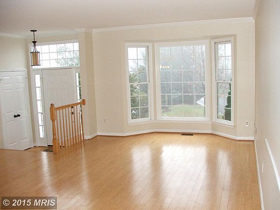 2nd image of 7041 Kings Manor Dr
