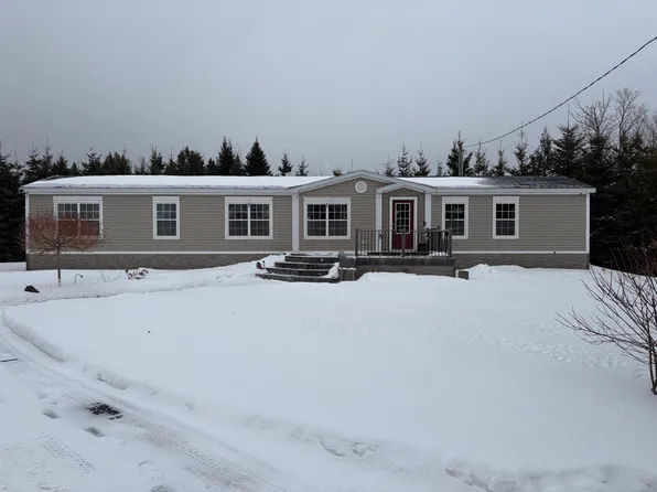 3962 Route 11 St, Saint Nicholas, PE C0B 1T0