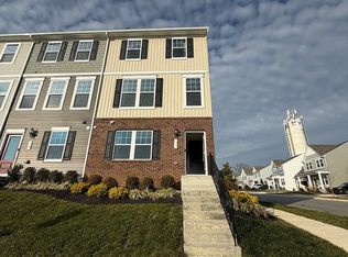 6 Coolidge Ave, Ranson, WV 25438