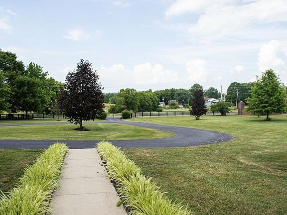 4th image of 1486 State Highway 36 E