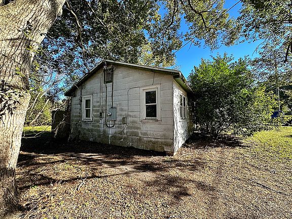 5th image of 9159 Adams Ave