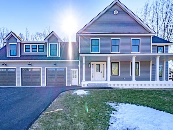 27 Dylan Drive, Scarborough, ME 04074