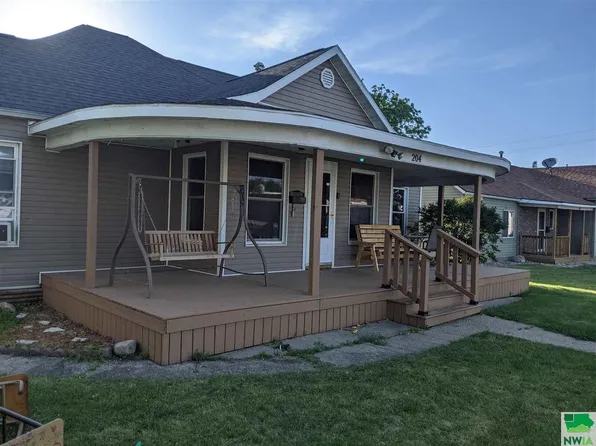 204 Taylor St, Ida Grove, IA 51445