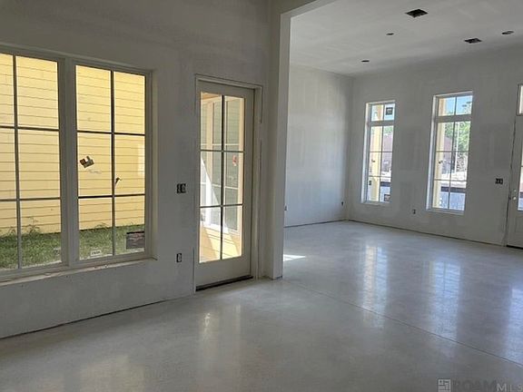 3rd image of 13944 Mullins Way