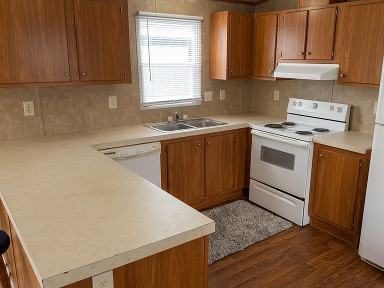 1110 Rim Rd #1110 — Photo 2