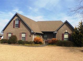 105 Windsor Ct, Hampstead, NC 28443