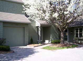 7266 Harbour Isle, Indianapolis, IN
