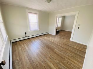 8 Marriott Ave APT 1, Westerly, RI 02891