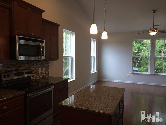 5th image of 616 Cambeck Drive #1