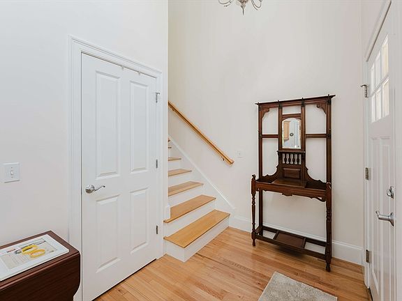 4th image of 14 Hathaway Pond Cir Unit 14