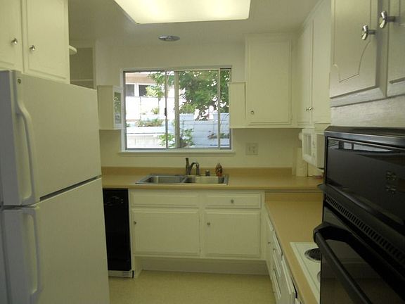 Updated kitchen with newer appliances