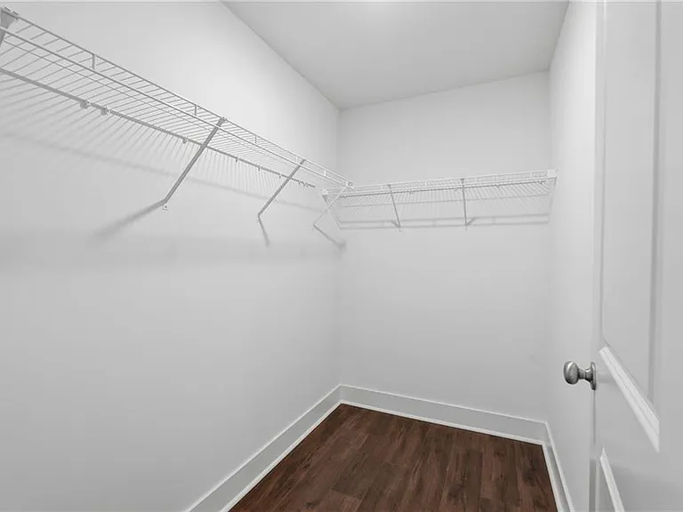 2244 Mulsanne Dr — Photo 20