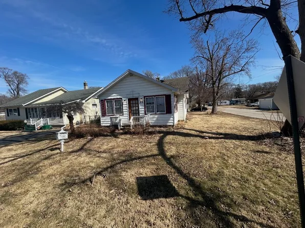 22 Berkley Ave, Joliet, IL 60433