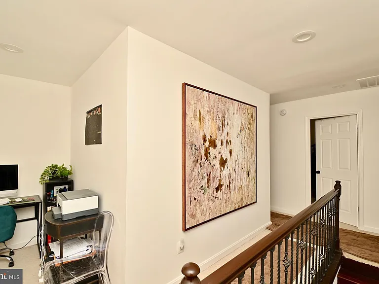 6431 Forest Rd — Photo 17