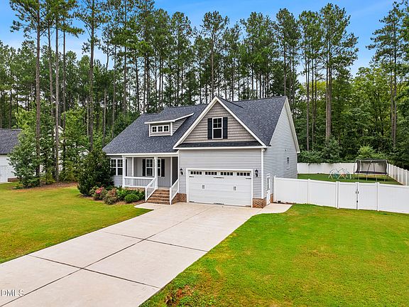 2nd image of 57 Highclere Ln