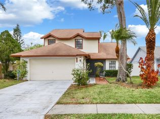 8759 Hampden Dr, Tampa, FL 33626