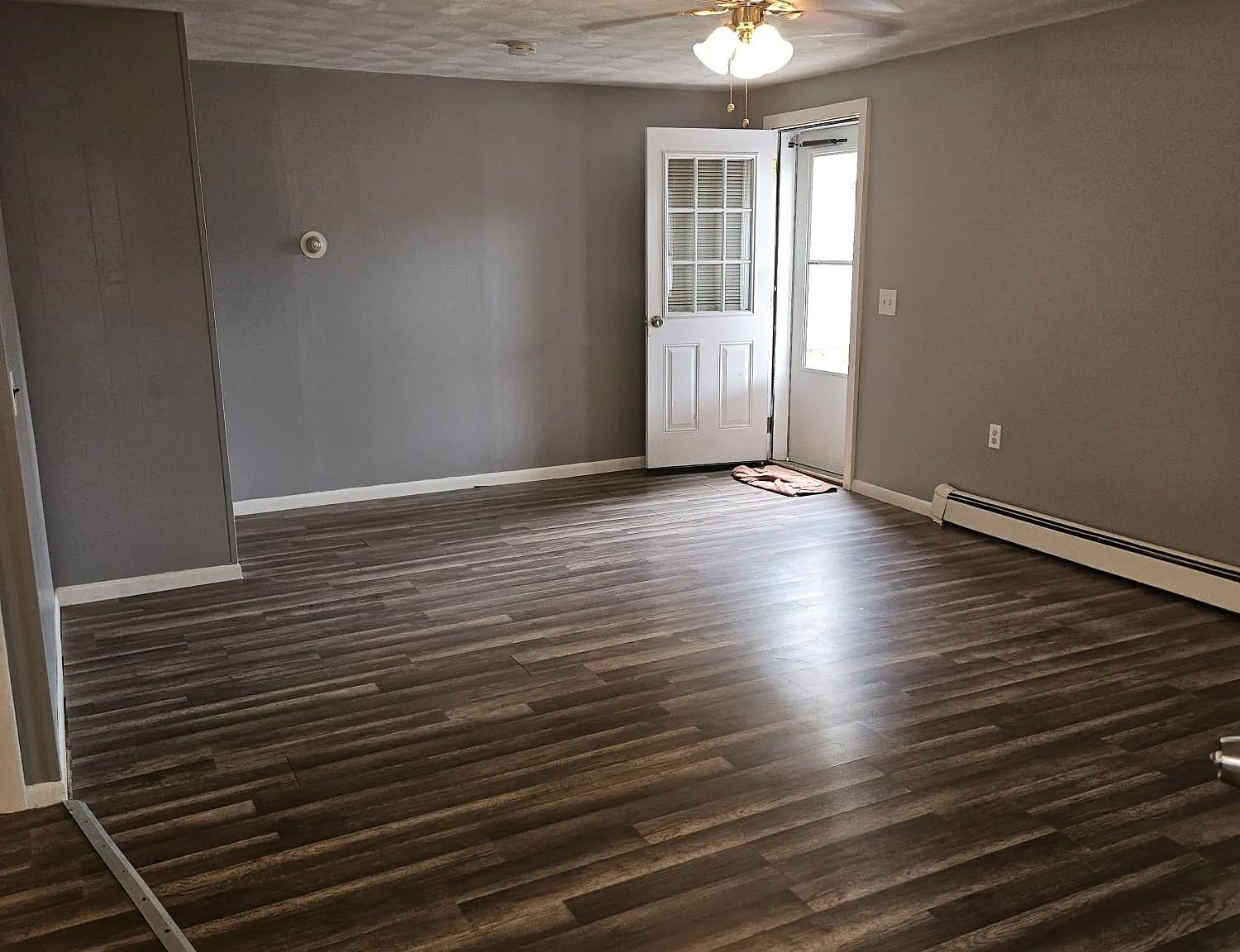 1 bed, 700 sqft, $1,400 — Photo 2
