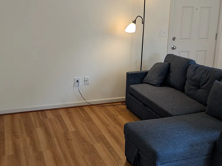 1101 Wade Ave #C — Photo 7