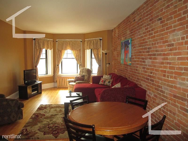 1169 Commonwealth Ave. #2 Boston (Allston) Unit Photo 4