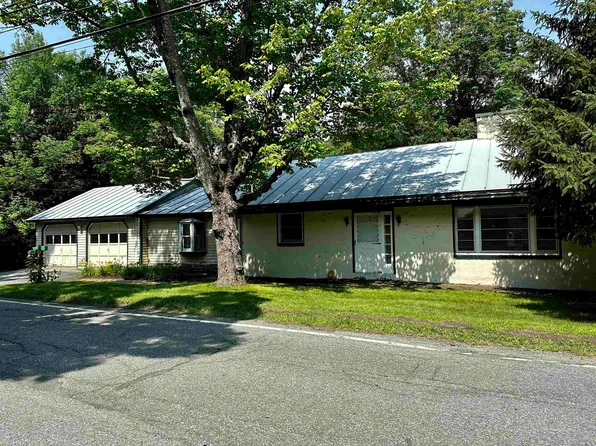 110 Airport Road, Hartford, VT 05001