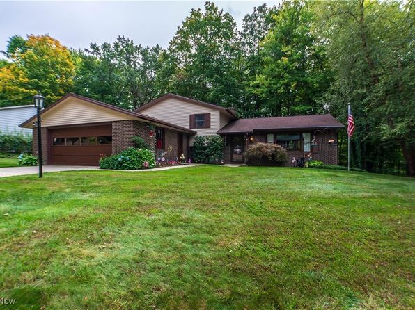 1425 Hickory Ln, Wooster, OH 44691
