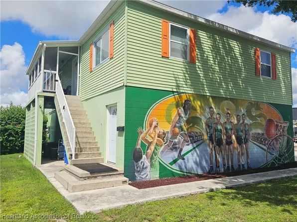 370 E Interlake Blvd #5, Lake Placid, FL 33852