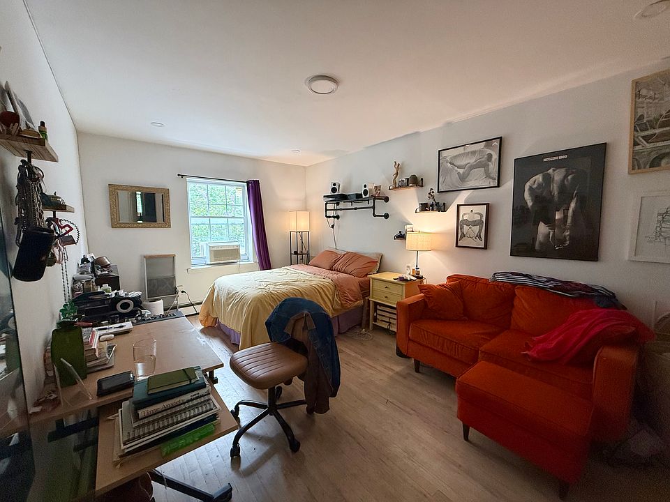 1st image of 398 Lexington Ave #3A