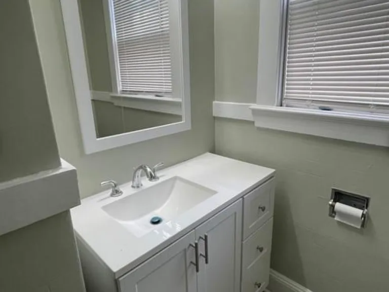16 Radcliffe Ave #2 — Photo 9