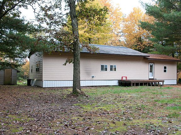 5th image of 1110 Katie Ln