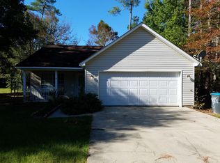 1333 Ash St, Ocean Springs, MS 39564