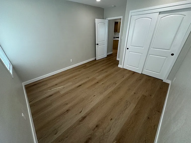 8932 Grand Ave — Photo 47