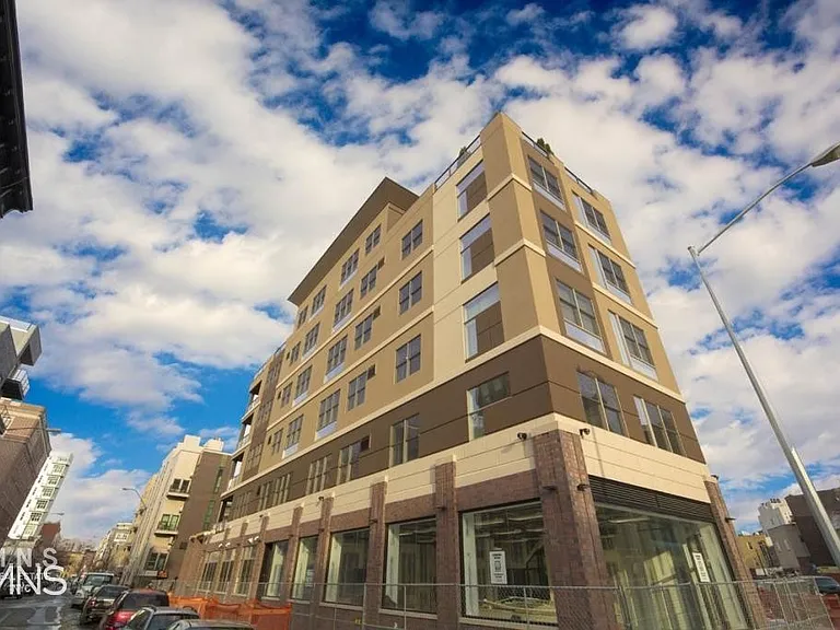 456 Grand St #5K — Photo 10