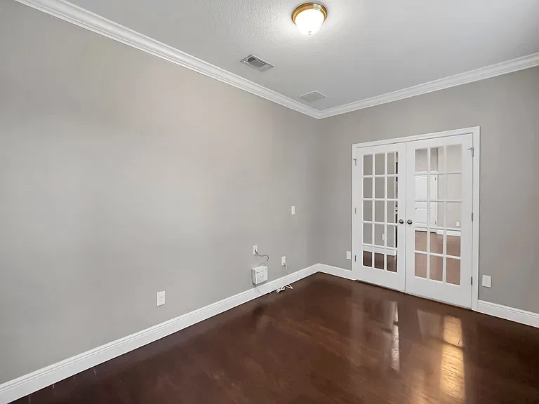 2676 New Haven Blvd — Photo 11