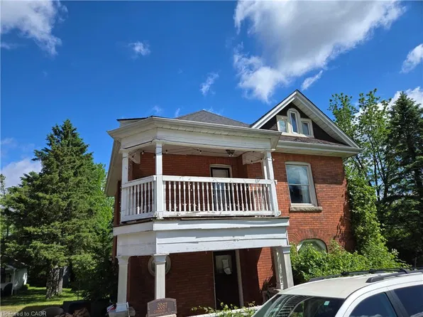 2087 Governors Rd, Hamilton, ON L0R 1J0