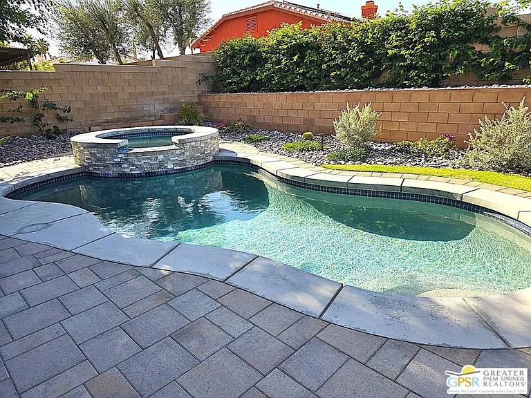 79170 Diane Dr — Photo 12