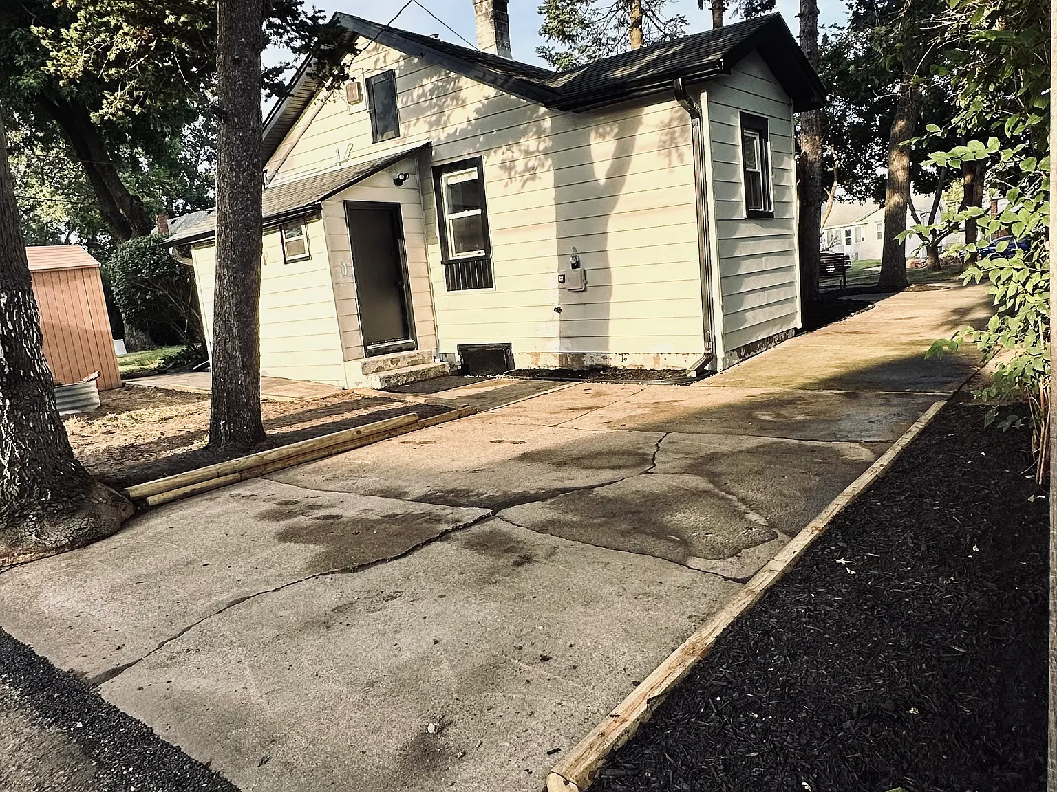 2 bed, 700 sqft, $1,650 — Photo 3
