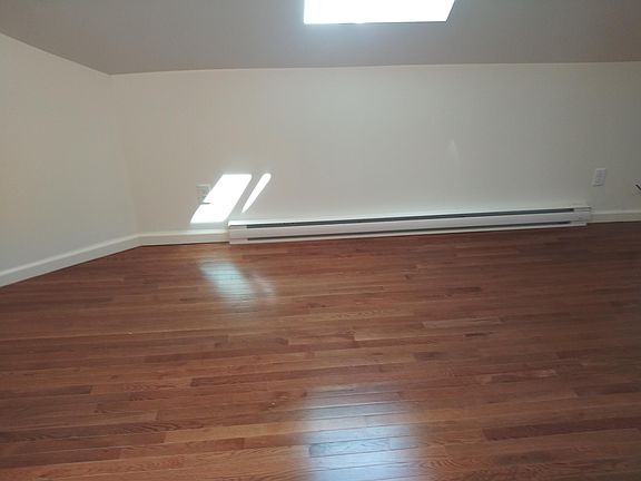 5th image of 36 Saint John St #2