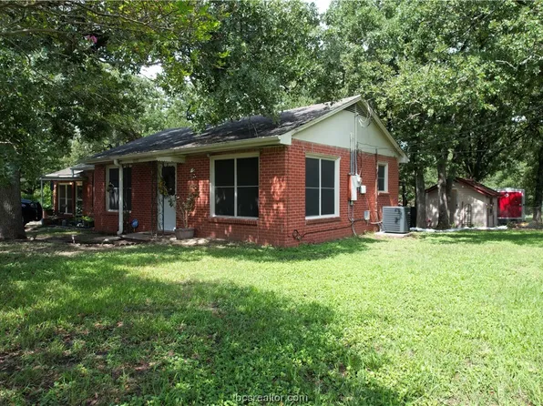 2508 Stevens Dr, Bryan, TX 77803