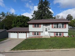 304 Carter St, Irwin, IA 51446