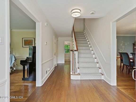 4th image of 47 Owenoke Way