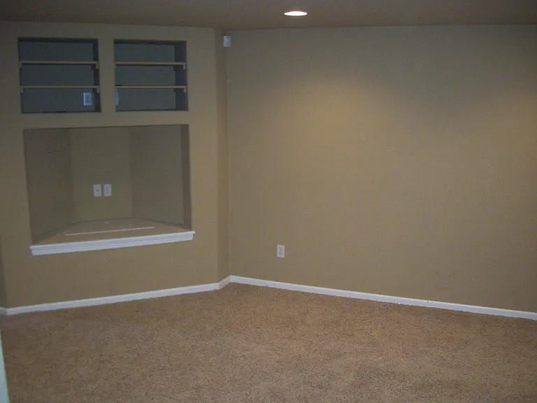 16141 Martingale Dr — Photo 24
