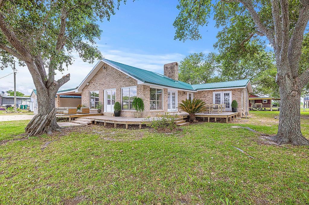 6907 Bois Dulac Pvt Cir, Gueydan, LA 70542 Zillow