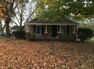 1220 E 1st St, Kannapolis, NC 28083