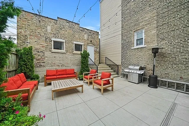 1241 N Bosworth Ave #2 — Photo 12