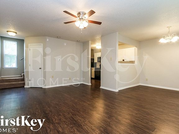 3rd image of 6518 Redland Way