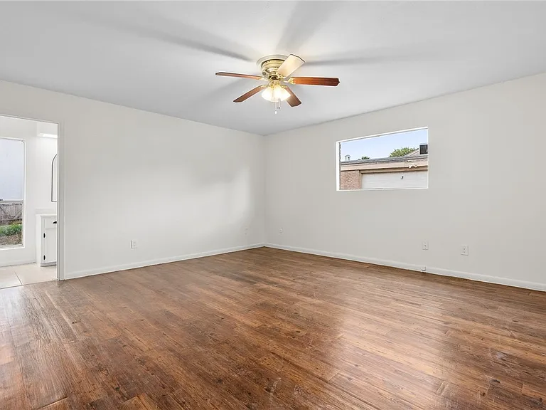 5009 Wingfoot Ln #B — Photo 13